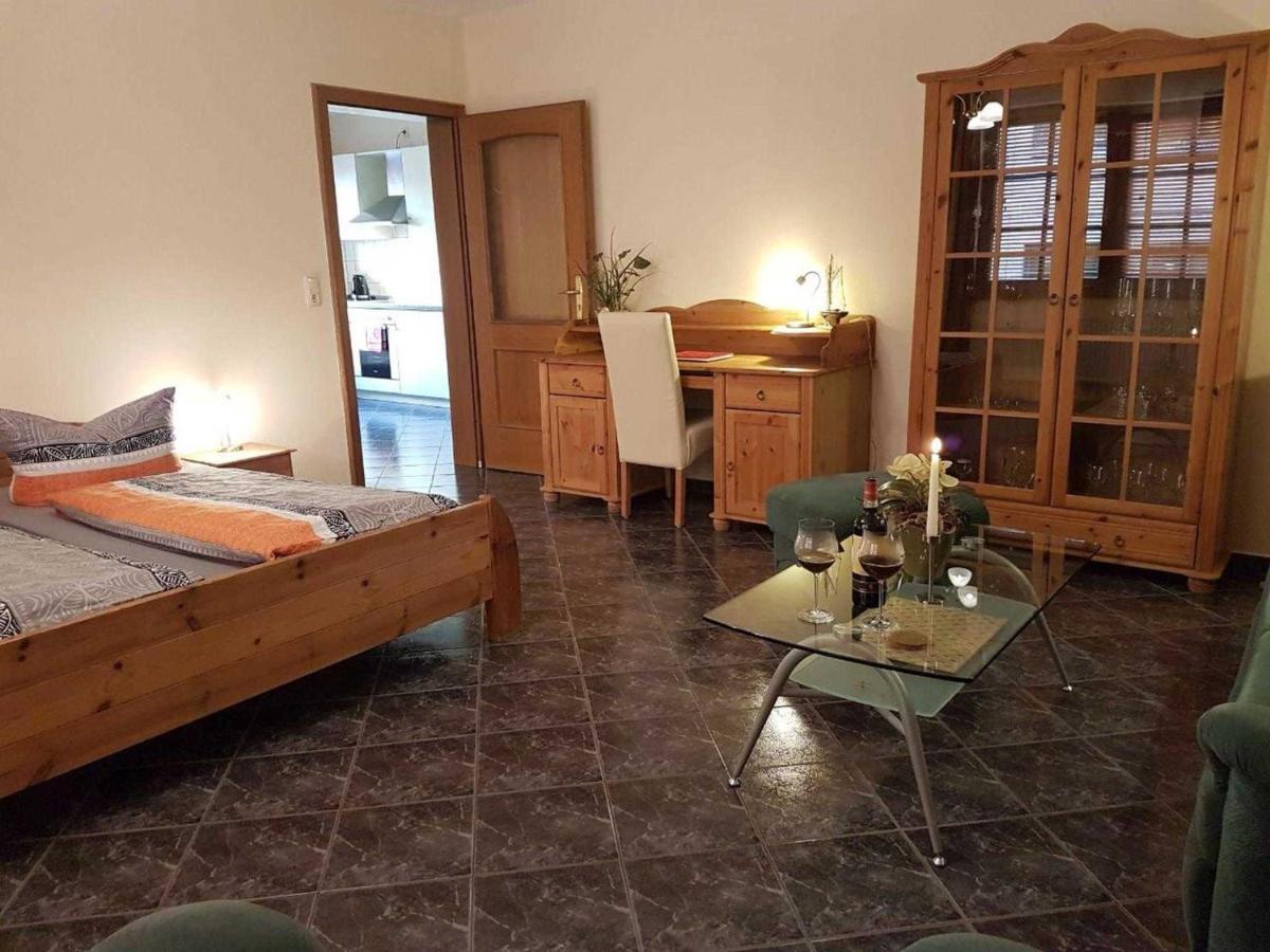Ferienwohnung Am Stadthafen _ Obje Росток Экстерьер фото