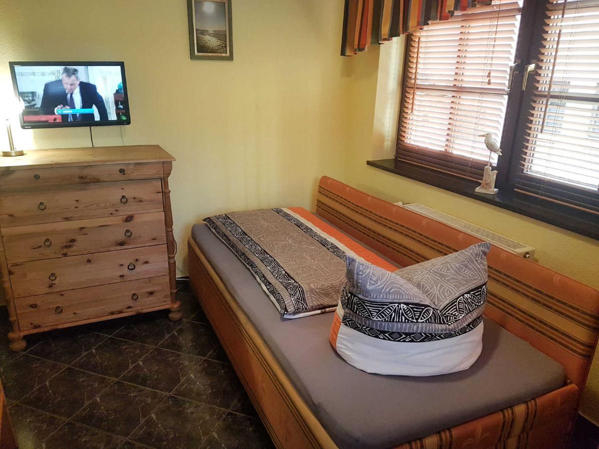 Ferienwohnung Am Stadthafen _ Obje Росток Экстерьер фото